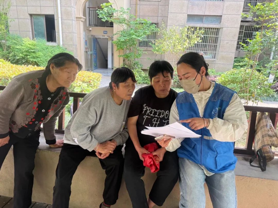双合元界生活骗局？社区网格员协同民警劝阻骗局插图1