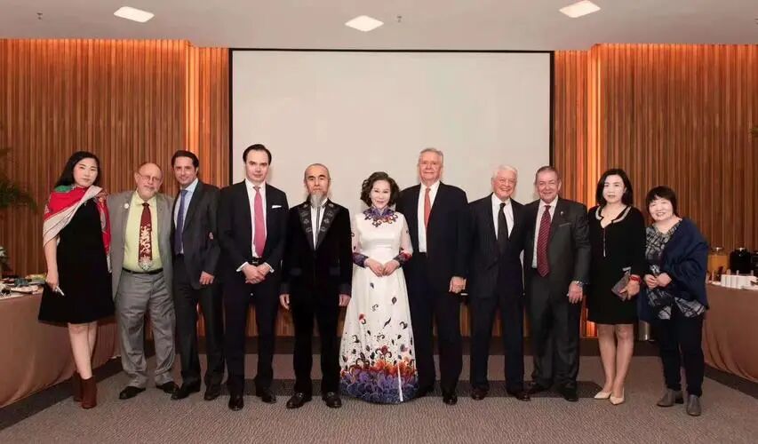 18.鼎益丰暴雷,1300亿骗局,50万精英为啥被“北斗转世”割了韭菜?插图2 18.鼎益丰暴雷,1300亿骗局,50万精英为啥被“北斗转世”割了韭菜?插图2