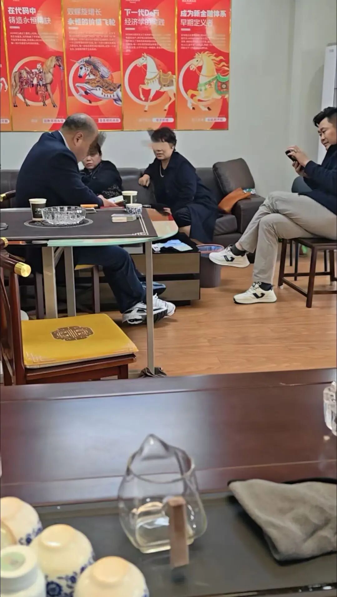“Hp happy”(HP)社区币，操盘手就是“LL”“LML”原班人马！项目方格局很小，崩盘在即！！插图3