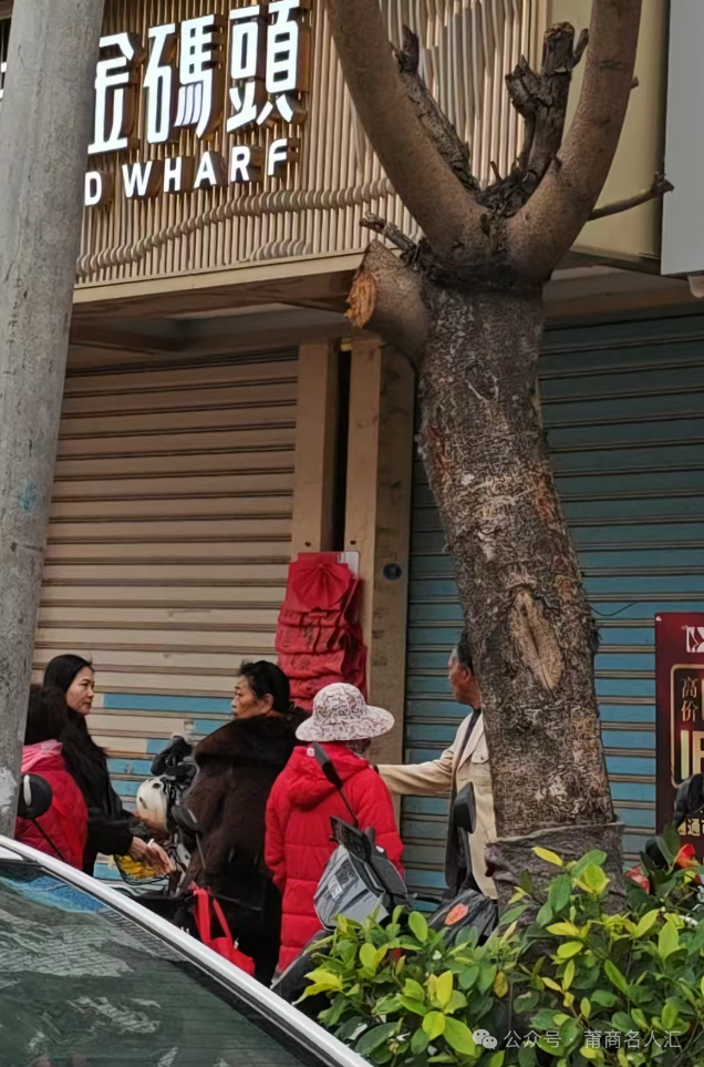 黄金码头最新东庄现场实拍，门店人去楼空，抓紧维权插图1